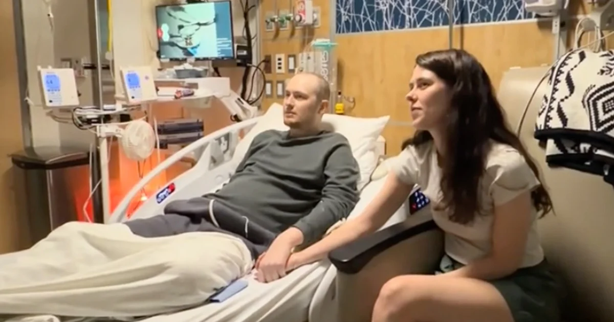 A Love That Transcends: The Extraordinary Journey of Robbie Fox and Kelli Peters