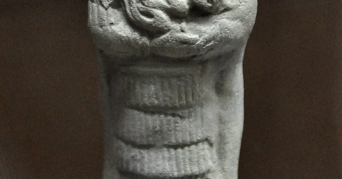 Echoes Across Millennia: Unveiling the Ancient Sumerian Lullaby for a Royal Son