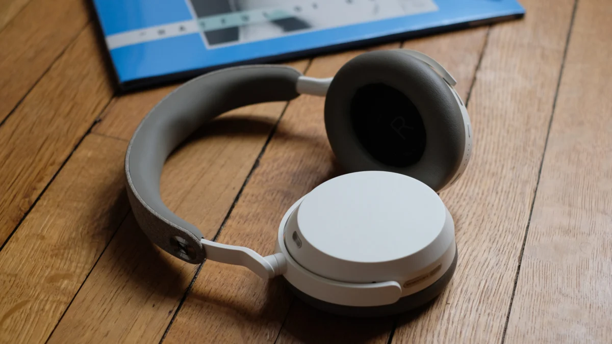 Sennheiser Momentum 5: A Refined Sonic Companion for the Discerning Listener