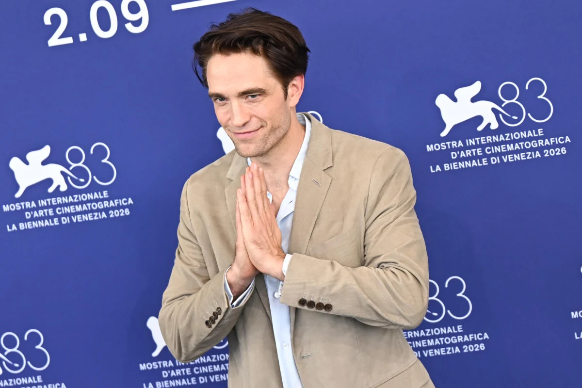The "Primetime" of Robert Pattinson: Inside the Venice Premiere and the Pursuit of Oscar Gold